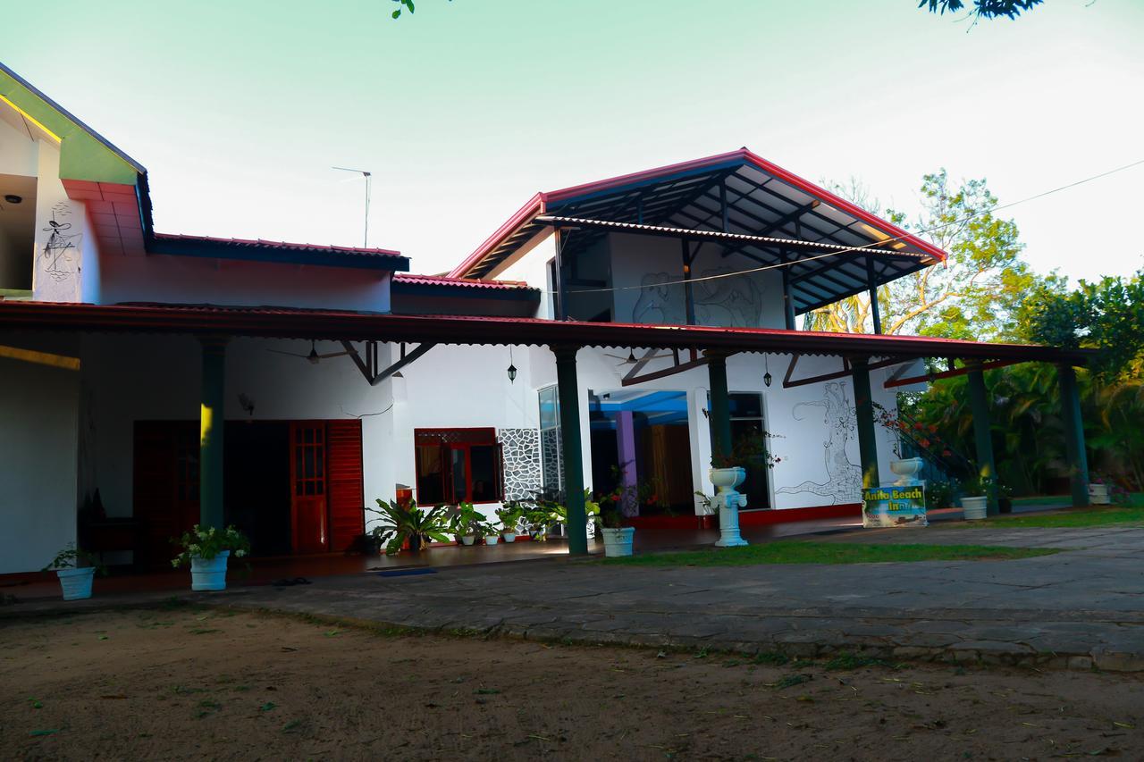 Anila Beach Inn Tangalle Exterior photo